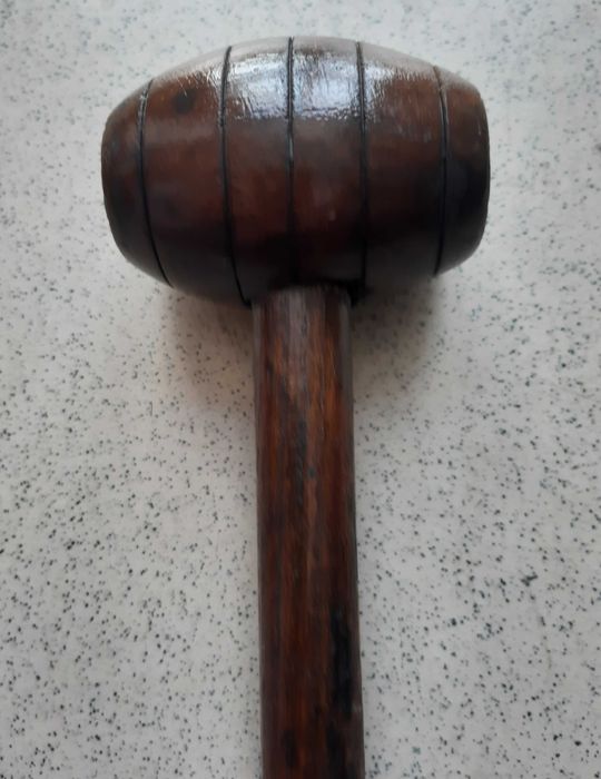 Martelo Antigo em madeira