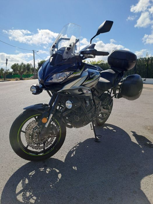 Kawazaki Versys 650 AKRAPOVIC