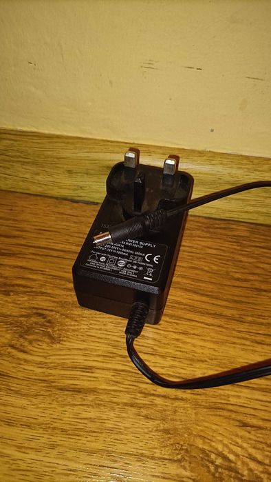 Dekoder Youview box DB - T2200 BT/DF + Kable