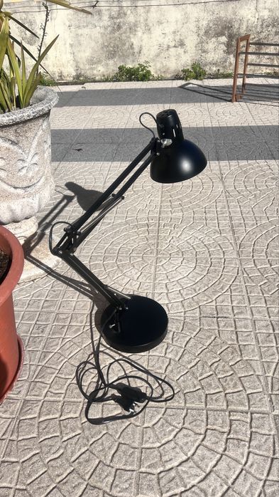 Candeeiro secretaria extensivel - preto fosco