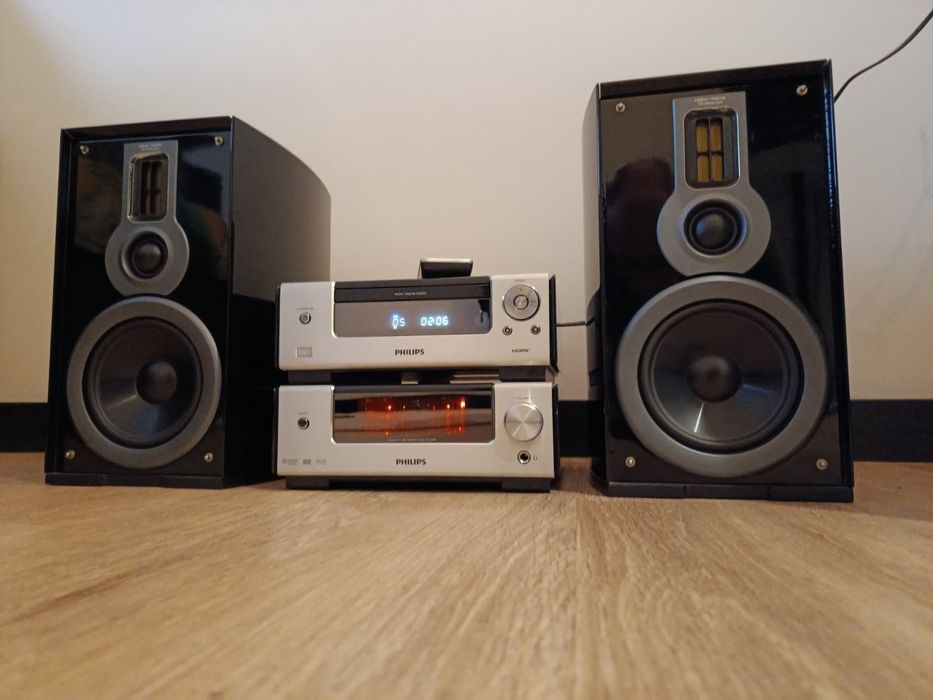 Продам Philips MCD909/12