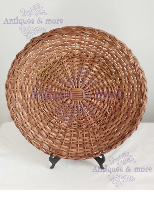 Prato Redondo com base em Verga, Fábrica de Loiça de Sacavém