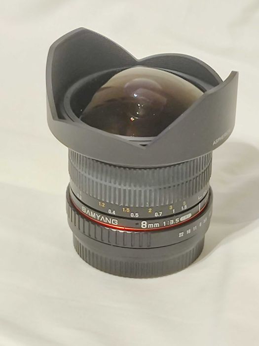 Obiektyw Samyang 8 mm f/3.5 UMC Fish-eye CSII Canon