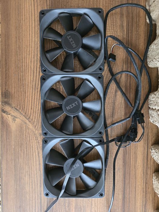 Топова сро NZXT KRAKEN X73