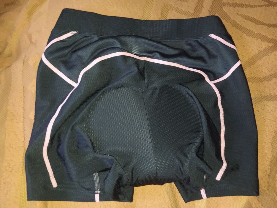 Вело-шорты, вело-трусы с памперсом, спортивный топ