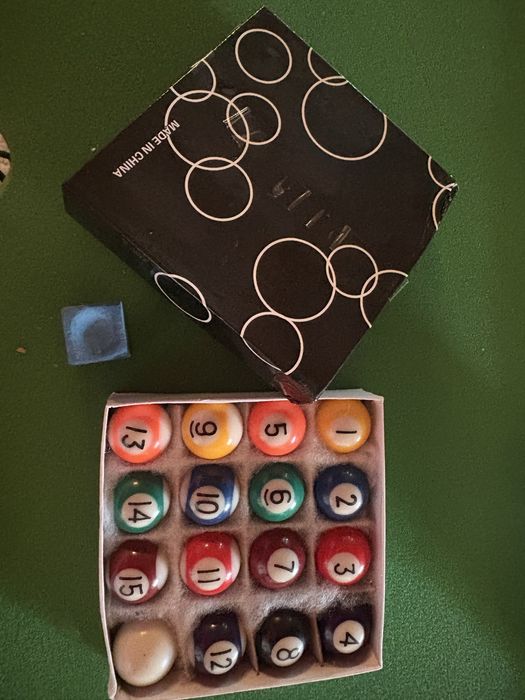 Mesa de jogos para criança (4 em 1)
