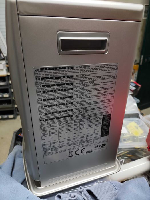 Aquecedor Zibro LC-32 a Petróleo – 0,8 a 3,2 kW – Excelente Estado