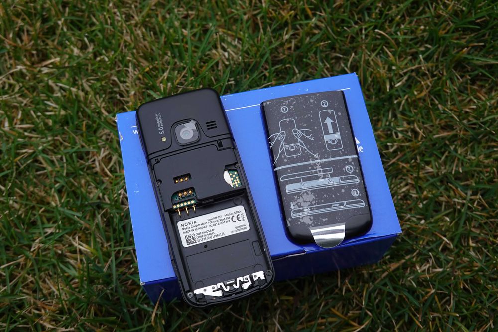 Телефон Nokia 6700 Black — стильный и надёжный телефон (новый оригинал