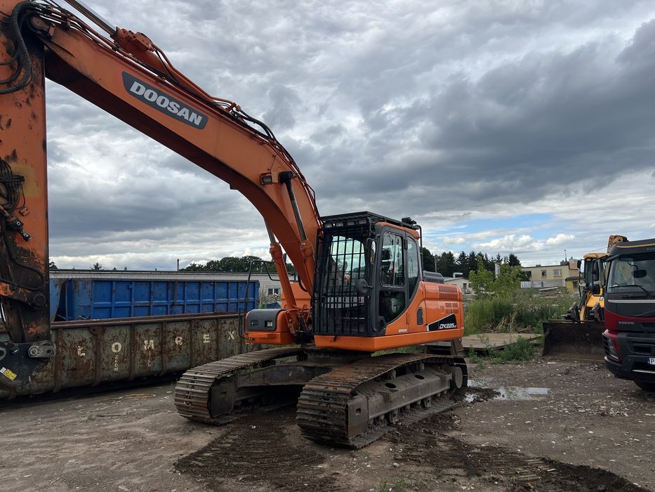 Koparka Gąsienicowa DOOSAN DX225LC – 2016 ROK  5200 mth