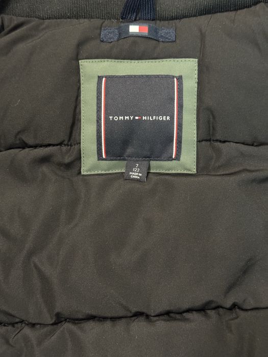 Зимова курточка Tommy Hilfiger, зріст 116-122