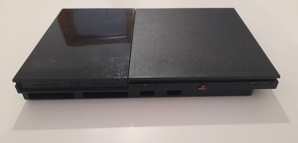 PlayStation 2  SCPH-90004 Peças