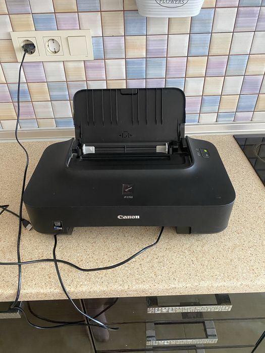 струйный принтер цветная печать Canon PIXMA iP2700