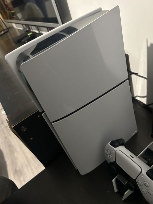 Ps5 slim digital 1tb ler a descrição