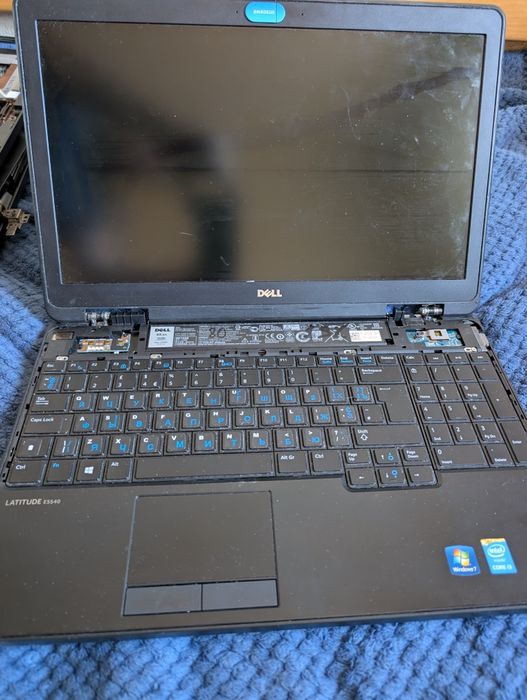 Ноутбук dell e5450 під відновлення
