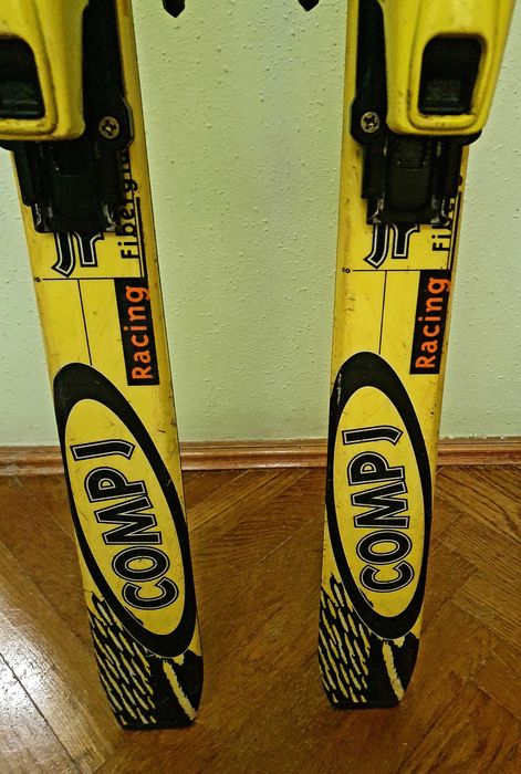 Narty zjazdowe ROSSIGNOL Racing 150cm