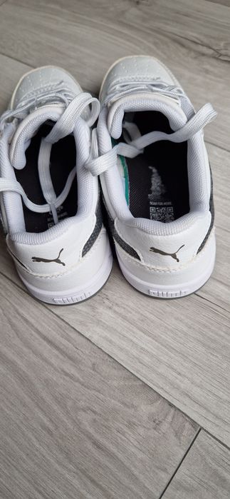 Puma sportowe buty białe caven