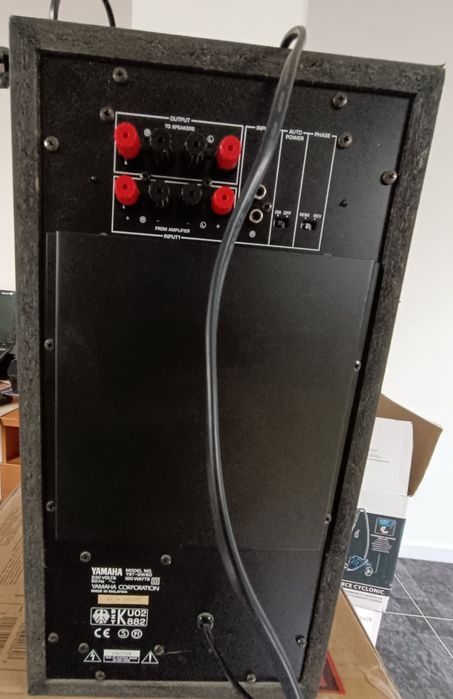 Subwoofer YAMAHA activo