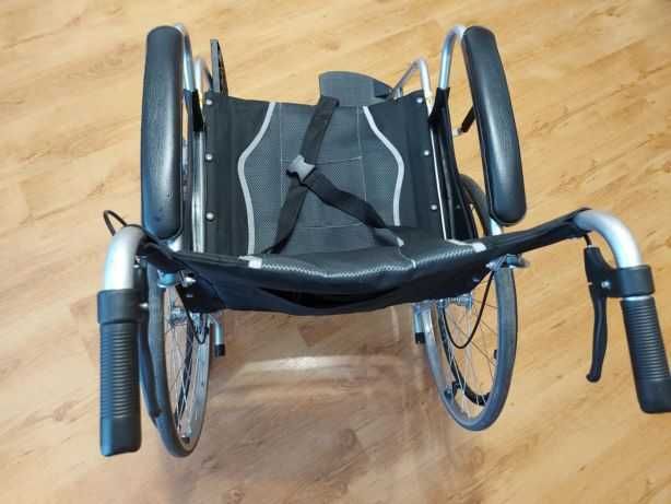 Sprawny wózek inwalidzki