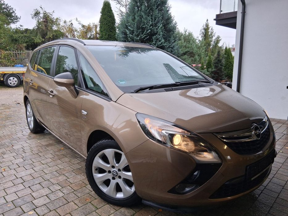 Opel Zafira Bezwypadkowy 2013 R 1.4 Turbo * Nowy rozrząd*