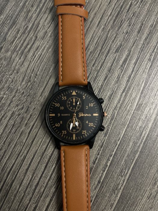 Чоловічі годинники браслети