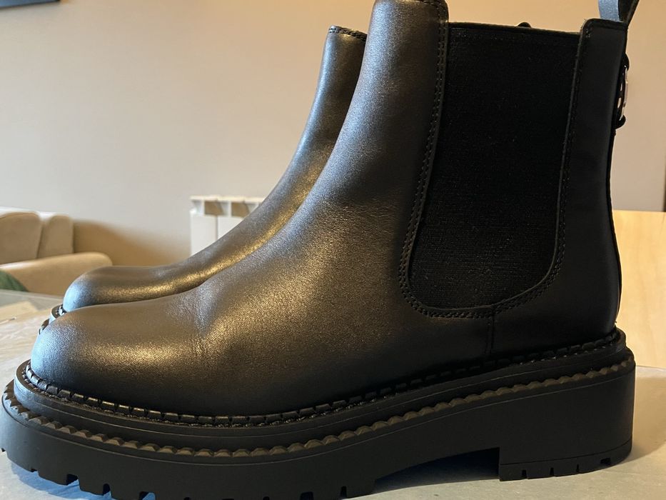 Botins rasos quase novos