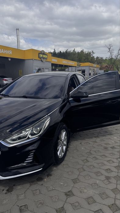 Hyundai sonata SE 2018