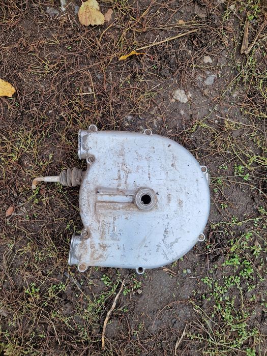 Продам мотоцикл Иж по запчастинах