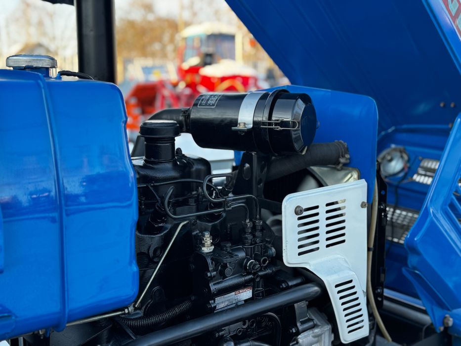 Трактор HINOMOTO E18