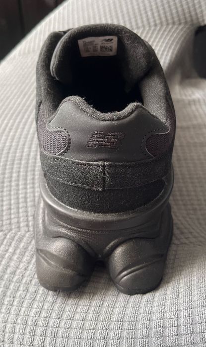 New Balance 9060 Czarne 45 Męskie
