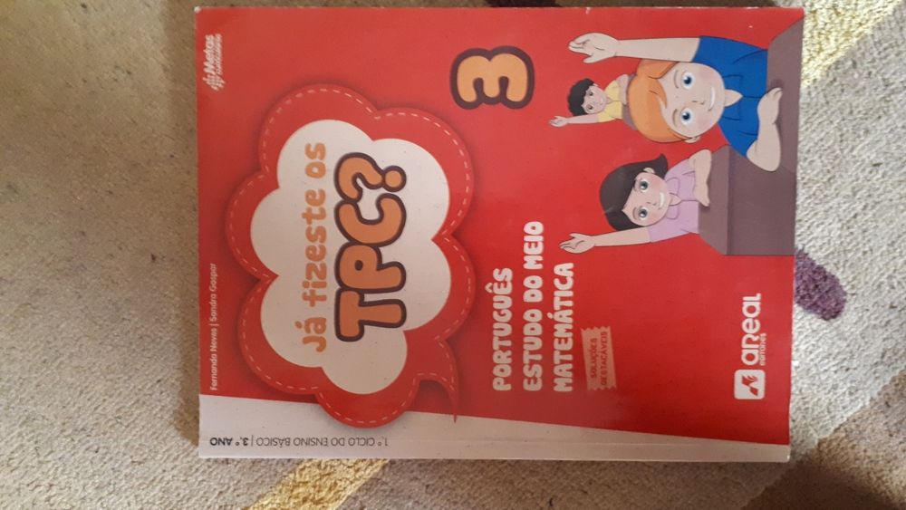 Livro já fizeste o tpc ?