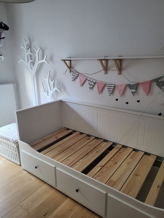 Łóżko rozkładane Hemnes