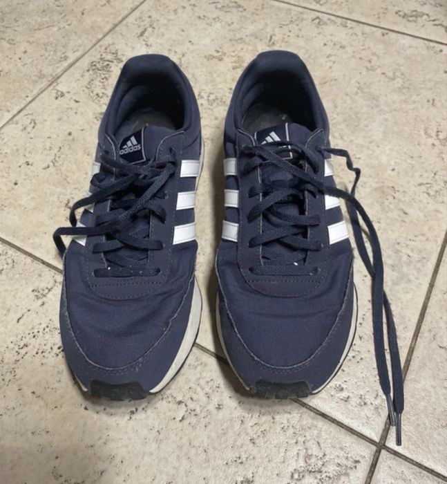 Tênis Adidas Azul e Branco