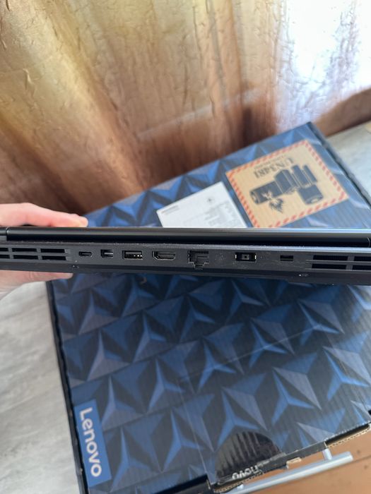 Ігровий ноутбук Lenovo Legion y540