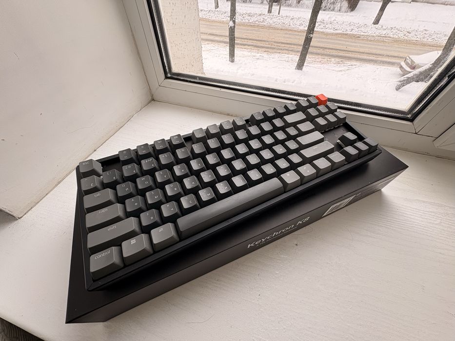 Механічна клавіатура Keychron K8 RGB Non-hot swappable