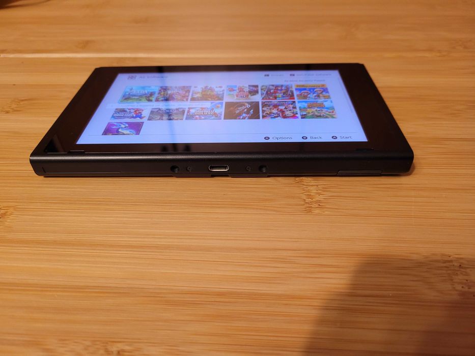 Konsola Nintendo Switch v2 CFW Przerobiona Sam tablet + SD 128gb Gry