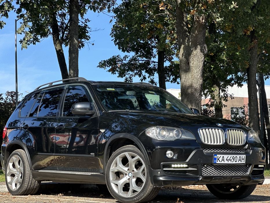 BMW     X5.