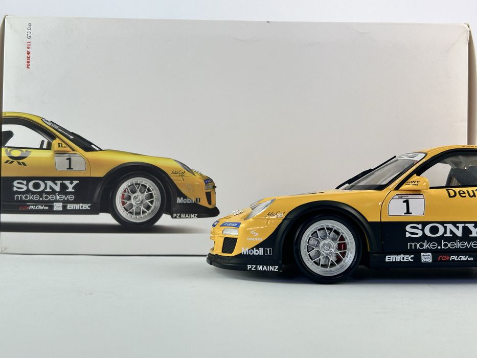 Porsche 911 Museum edition 1/18