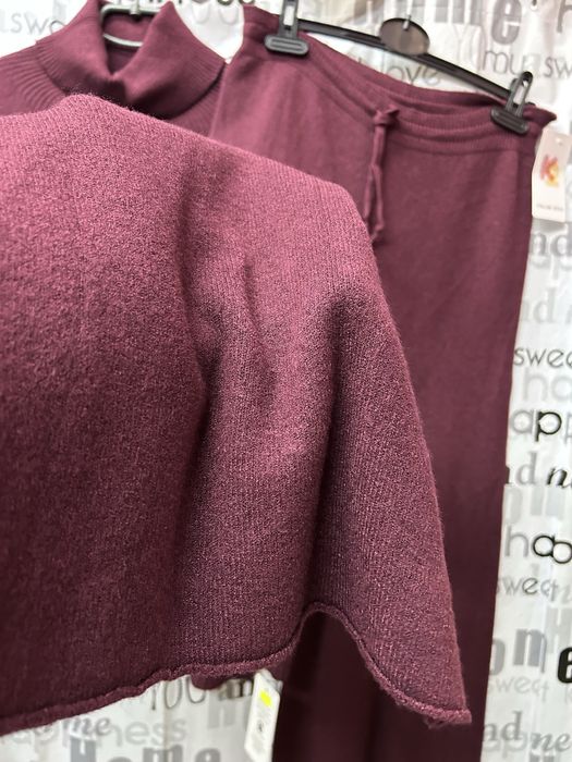 Костюм трикотажный вязанныйй с брюками палаццо, натуральный, Италия