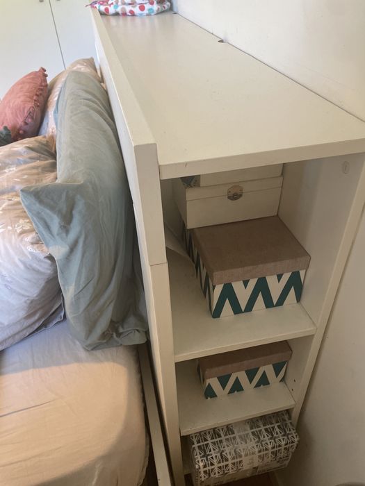Vende -se cabeceira ikea