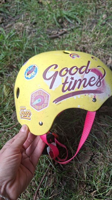 Kask na wrotk/rolki Soy Luna