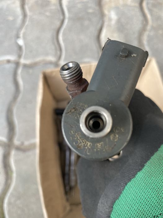 Форсунка рено мастер 2.2 та 2.5 мовано трафік лагуна еспейс перевірена