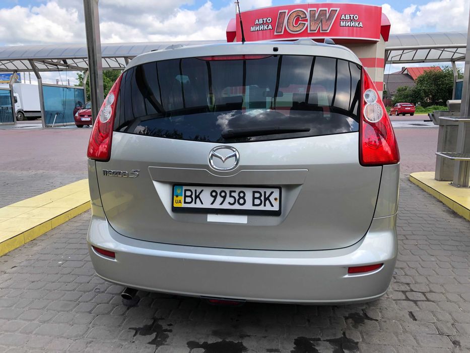 Автомобіль Mazda 5 2007року  2,0 газ/бензин 7місць