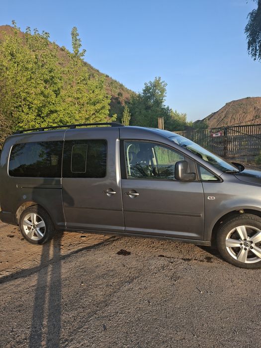 Volkswagen caddy maxi z windą