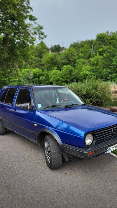 Volkswagen Golf 2