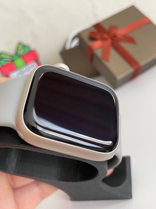 Apple Watch 7-41mm Starlight