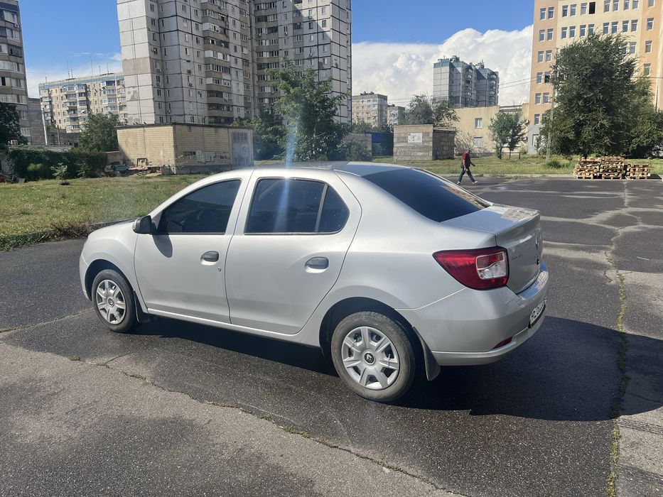 Renault Logan 2015