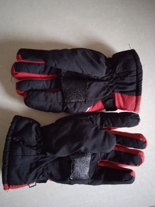 Детские зимние утеплённые перчатки