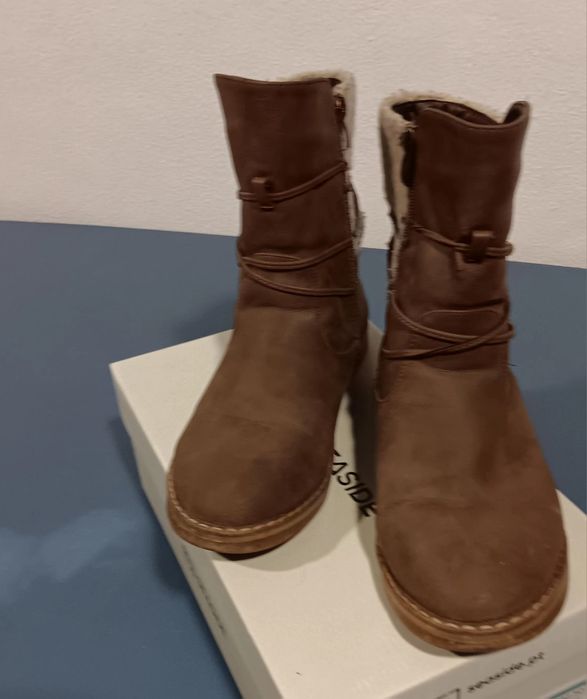 Botas de senhora castanhas, número  38