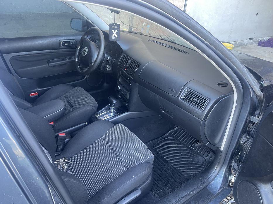 Гольф 4 1.6бенз автомат