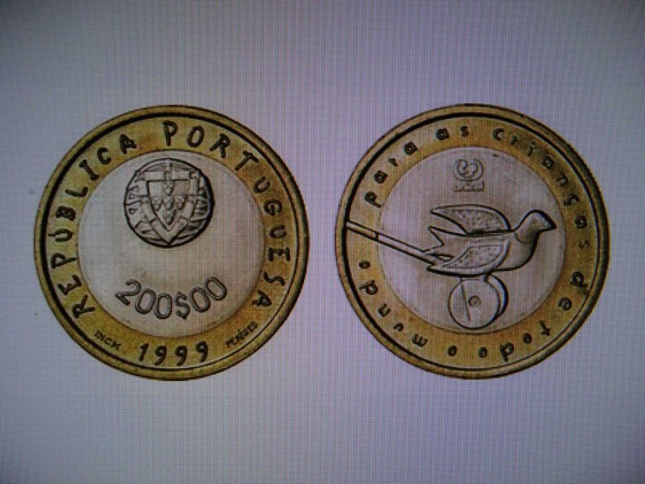 Moedas Comemorativas Património Cultural Desporto Fado Macau Unicef